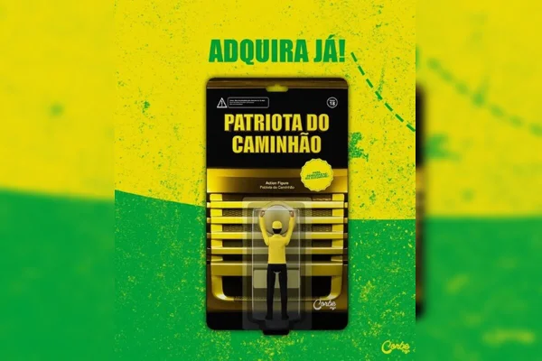 boneco patriota do caminhão