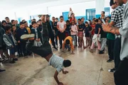 O projeto é realizado com recursos da Política Nacional Aldir Blanc (Pnab), por meio do Edital de Dança nº 08/2026 da Secretaria de Estado da Cultura de Goiás O projeto é realizado com recursos da Política Nacional Aldir Blanc (Pnab), por meio do Edital de Dança nº 08/2026 da Secretaria de Estado da Cultura de Goiás