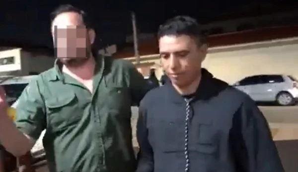 foto colorida de Luciano Teixeira, que se apresentou à polícia após matar homem em Taquarivaí (SP) e foi preso - Metrópoles