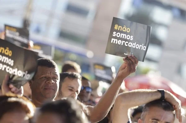 Redução de salários e jornada de servidores na pauta de hoje do STF