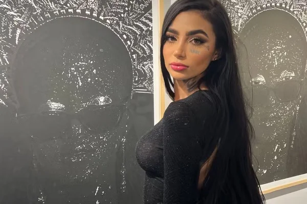 Foto colorida da Ana Bárbara - Metrópoles
