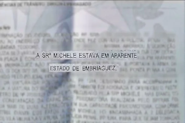 Imagem colorida papel de registro de boletim de ocorrência - Metrópoles