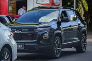 O Senado alugou 79 carros SUV com teto solar (modelo GM Equinox 2025) e uma van adaptada (modelo JAC T8). Os carros já estão em uso e em circulação pela Esplanada