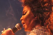 Elza venceu o Troféu Redentor de Melhor Documentário no Festival do Rio