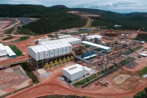 Imagem de unidade da mineradora brasileira Serra Verde, em Goiás - Metrópoles