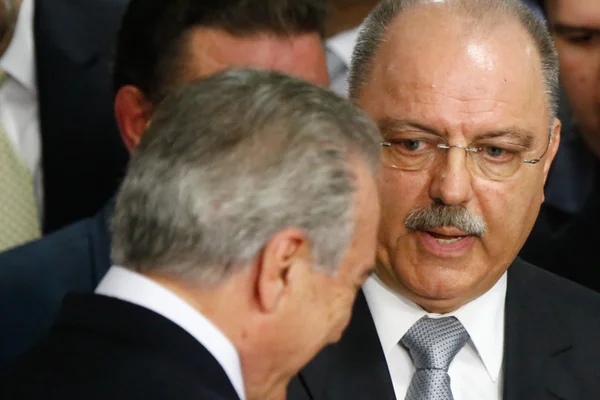 Militar busca “solução” para impedir gravações na Presidência