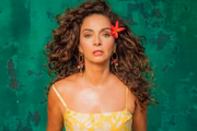 A atriz Claudia Ohana
