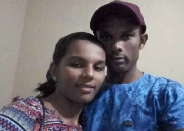 Mulher é atropelada e morta a facadas pelo ex