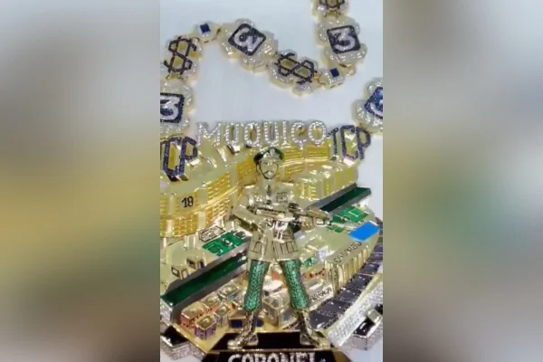RJ: parceiro de chefes do tráfico exibe cordão de R$ 500 mil nas redes