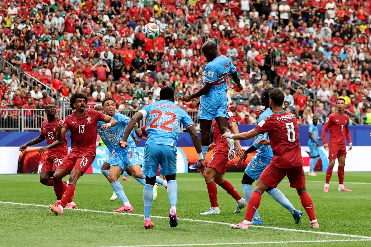Atacante do Newcastle, Wissa faz primeiro gol da RD Congo em Copas - imagem 1 Atacante do Newcastle, Wissa faz primeiro gol da RD Congo em Copas - imagem 1