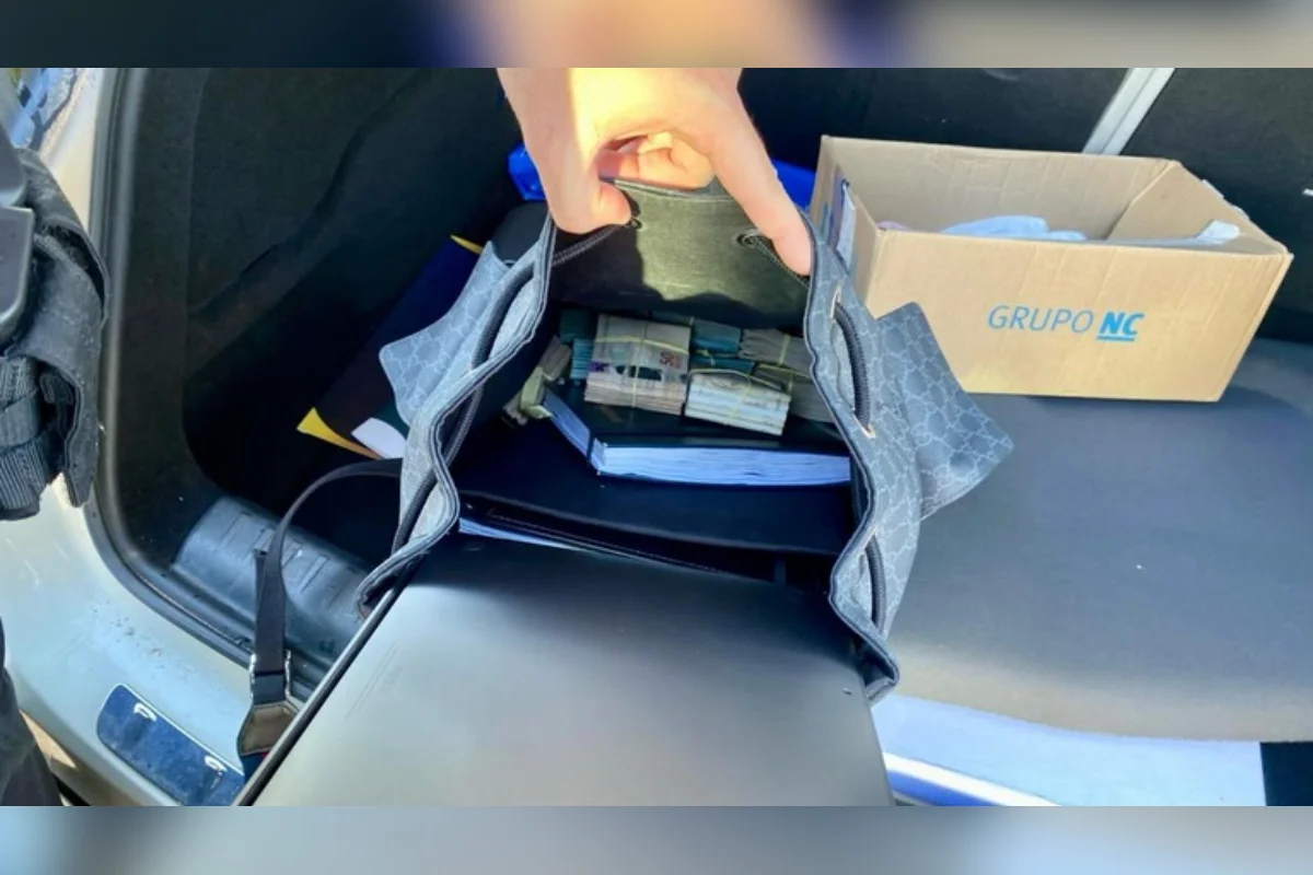 O dinheiro apreendido nas duas operações foi contabilizado, até o momento, em R$ 1 milhão O dinheiro apreendido nas duas operações foi contabilizado, até o momento, em R$ 1 milhão