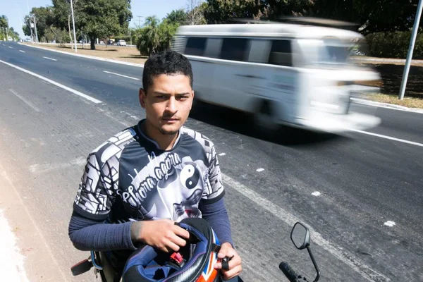 Caso do atropelamento de casal que estava em moto no Lago Sul