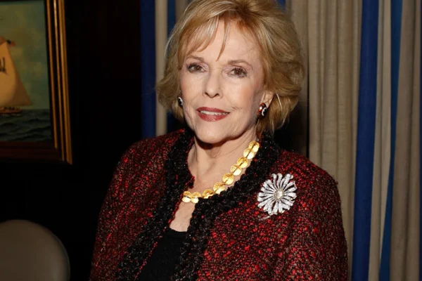 Morre Eileen Fulton, atriz que atuou por 50 anos na mesma novela - Metrópoles