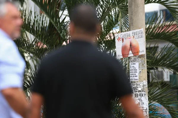 Anúncio de site que oferece acompanhantes chama a atenção em Brasília
