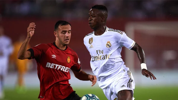 Real Madrid é derrotado pelo Mallorca e deixa a liderança