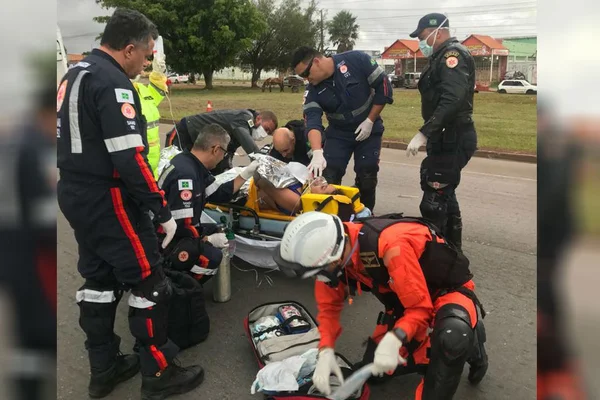 DF: mulher fica em estado grave após atropelamento na BR-040
