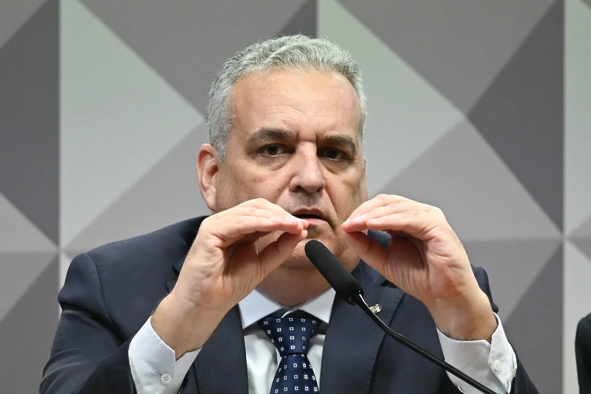 CPMI do INSS tem inusitado depoimento informal por ligação telefônica 1 Deputado Federal e relator Alfredo Gaspar, durante a oitiva da CPMI INSS Metropoles 2