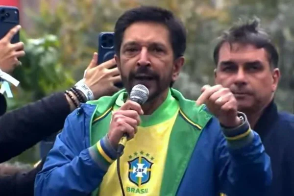 Nunes em ato do 7 de setembro