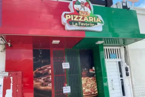 Imagem colorida de fachada de pizzaria na Paraíba - Metrópoles