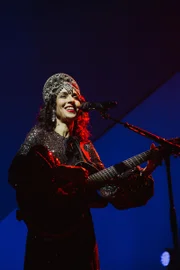 A cantora estava em total sintonia com a plateia 
