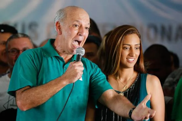 Arruda e Flávia