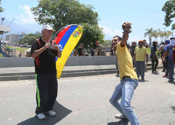 Site crítico ao chavismo diz ter sido multado em US$ 5 mi por matéria
