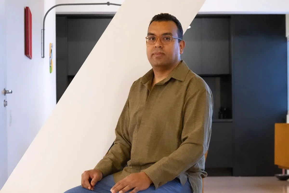 O artista plástico Rodrigo Cass teve obras expostas no Brasil e no exterior O artista plástico Rodrigo Cass teve obras expostas no Brasil e no exterior
