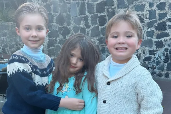 Imagem colorida dos filhos de Anahí e Dulce Maria