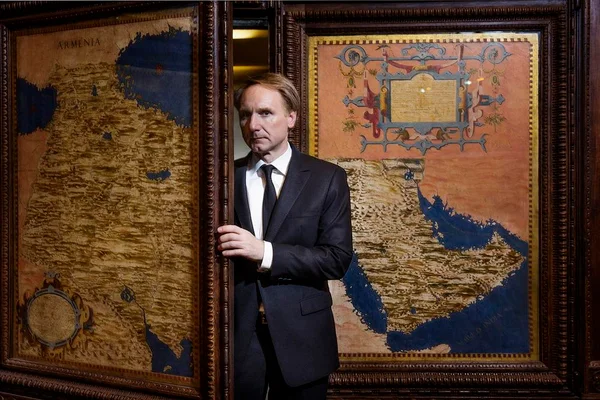 Conheça “Origem”, o novo livro do popular escritor Dan Brown
