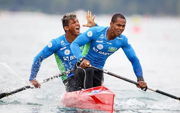 Canoagem: Isaquias e Erlon garantem vaga na final dos 1.000m em dupla
