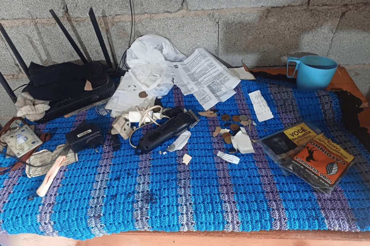 Homem é preso após esfaquear e dar pauladas nos próprios pais na Grande SP - imagem 4 Homem é preso após esfaquear e dar pauladas nos próprios pais na Grande SP - imagem 4