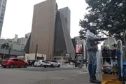 Pessoas em dia frio em São Paulo