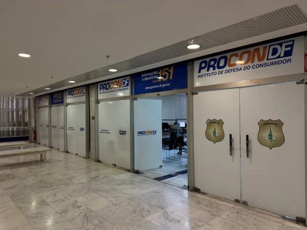 Procon-DF faz mutirão de renegociação de dívidas com BRB e BRB Card
