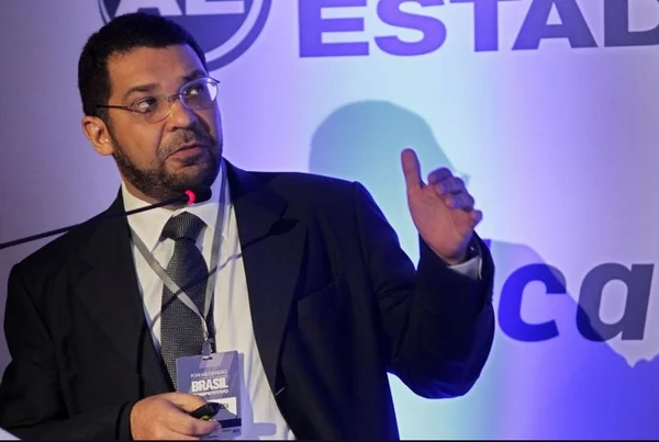 Plano de recuperação de estados, incluindo MG, começa em fevereiro