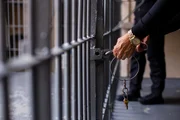 STJ vê provas frágeis e solta inocente condenado a 20 anos por roubo - imagem 6 STJ vê provas frágeis e solta inocente condenado a 20 anos por roubo - imagem 6