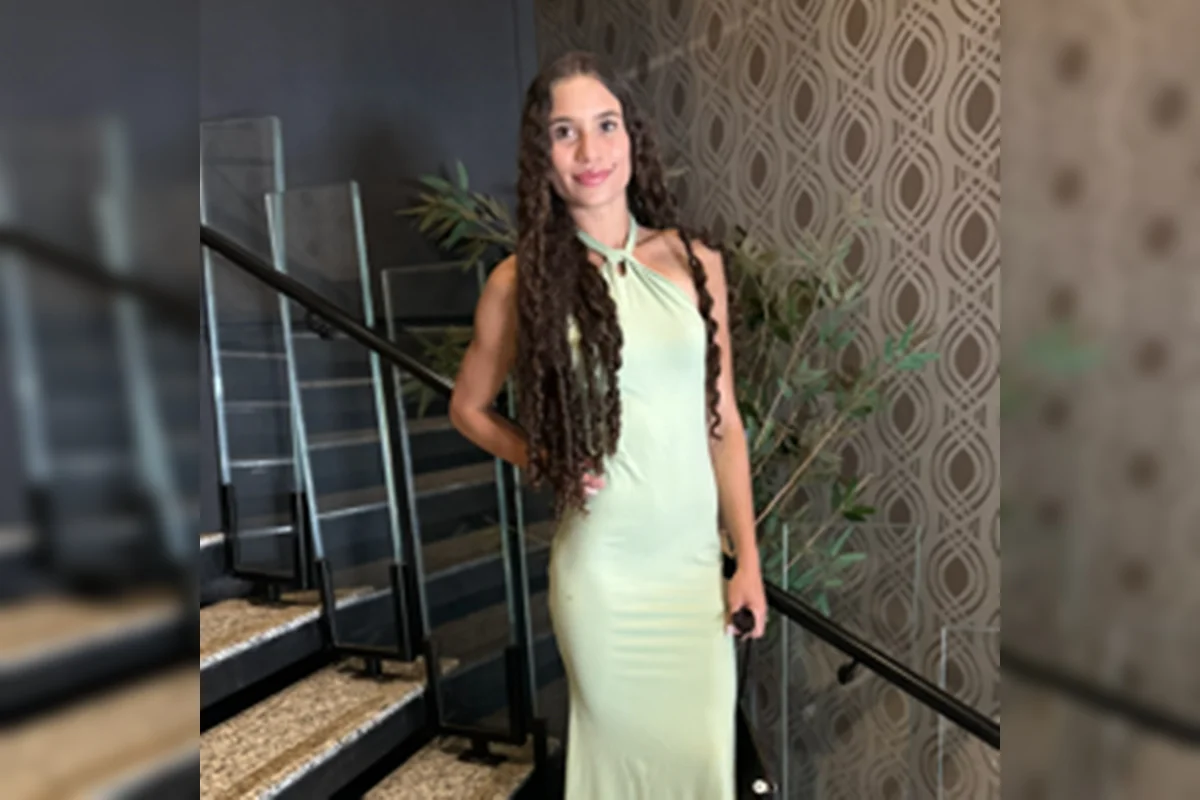 Kamila trabalhou normalmente na quinta-feira (25/6) e retornou para casa após o expediente. Esse também foi o dia do último contato com familiares, quando respondeu a mensagens normalmente pelo celular Kamila trabalhou normalmente na quinta-feira (25/6) e retornou para casa após o expediente. Esse também foi o dia do último contato com familiares, quando respondeu a mensagens normalmente pelo celular