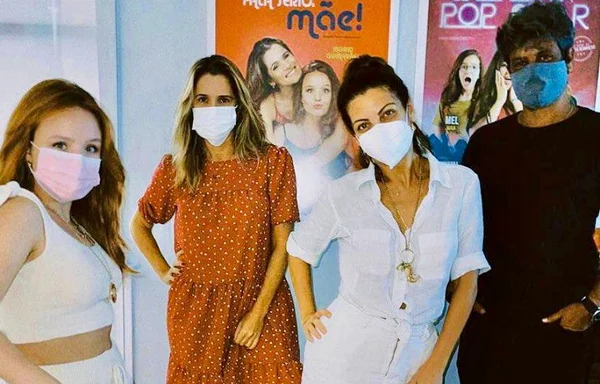 Larissa Manoela, Ingrid Guimarães, Thalita Rebouças e Pedro Vasconcellos