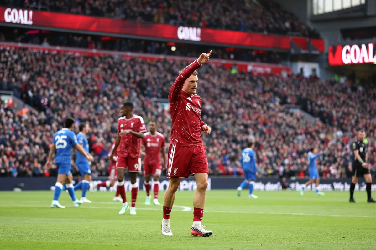 Florian Wirtz pelo Liverpool Florian Wirtz pelo Liverpool
