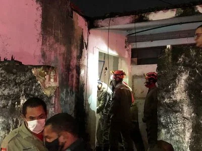 Homens são eletrocutados após invasão em casa de força de maternidade