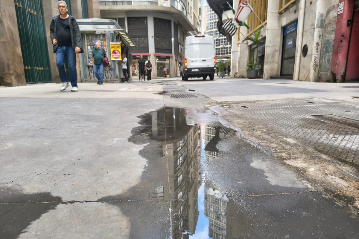 Calçadão na Rua Álvares Penteado, no centro de São Paulo Calçadão na Rua Álvares Penteado, no centro de São Paulo