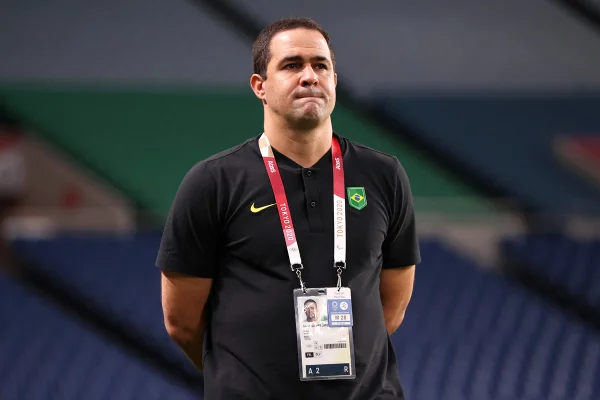 Trio de veteranos “deu peso e maturidade” à seleção na Olimpíada, diz Jardine