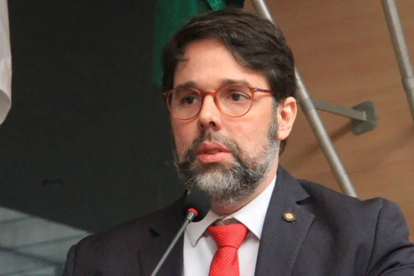 Vereador apadrinhado de Valdemar xinga Michelle Bolsonaro de “quenga”