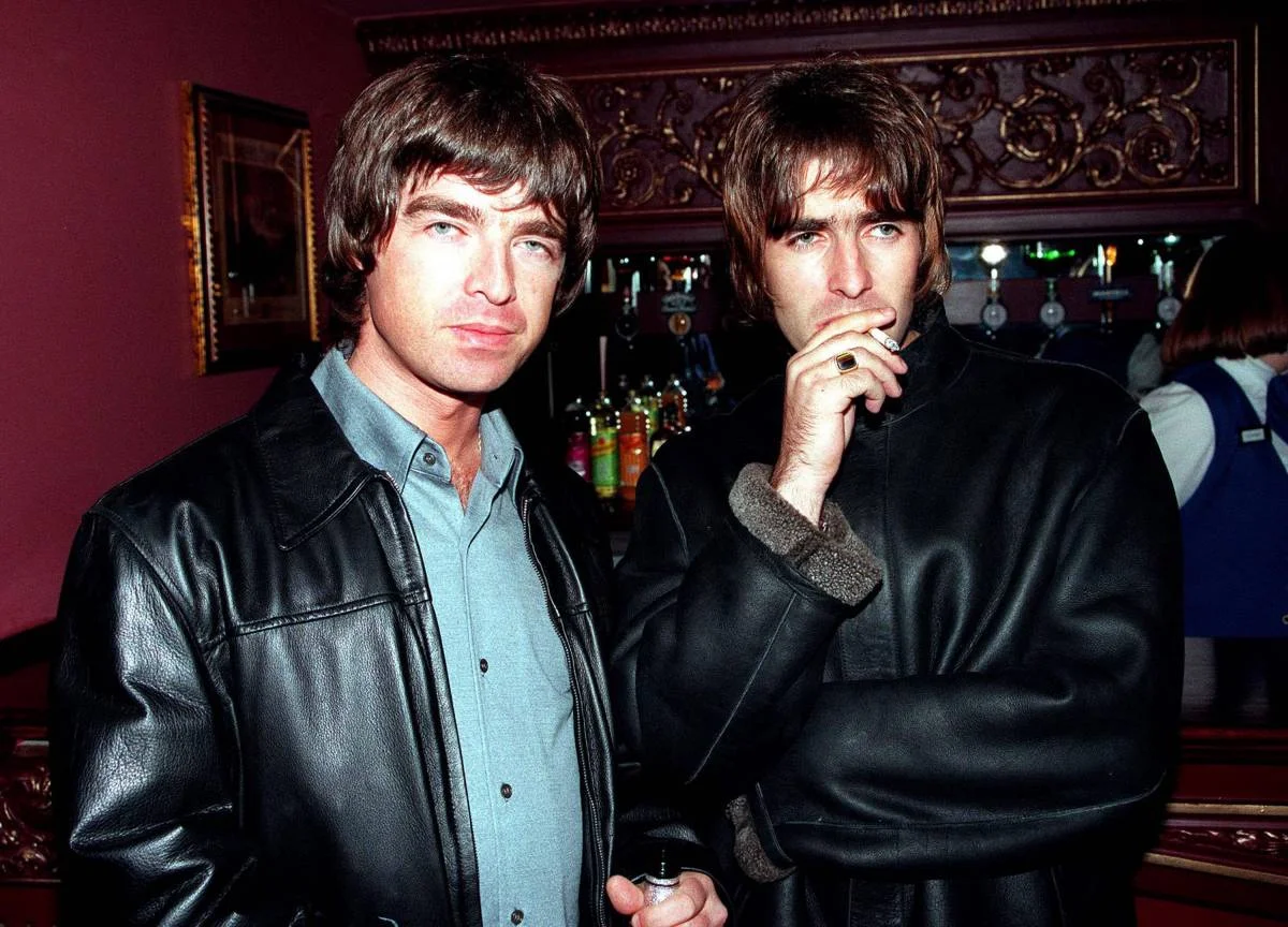 A trajetória dos irmãos Gallagher é marcada por intrigas de família A trajetória dos irmãos Gallagher é marcada por intrigas de família
