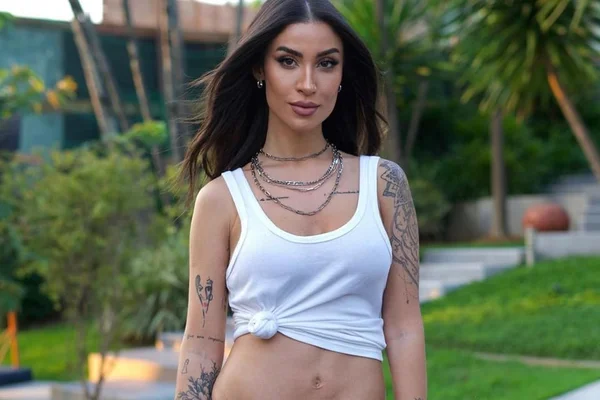 Bianca Andrade, Boca Rosa