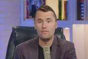 "Golpe judicial”: Charlie Kirk defendeu sanções dos EUA contra o Brasil
