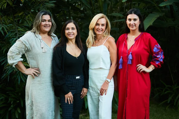 Magda Vertuan, Marta Bastos, Maria da Graça Miziara e Mariana Vertuan