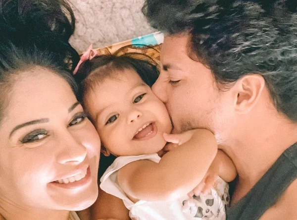 Após parabenizar Arthur Aguiar, Mayra Cardi diz: “Sem ideia do amanhã”