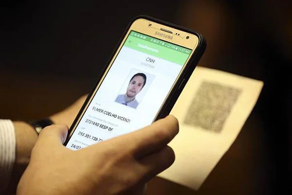 Versão eletrônica da CNH será implantada até fevereiro