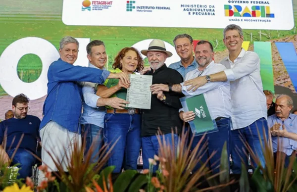 Lançamento do programa solo vivo