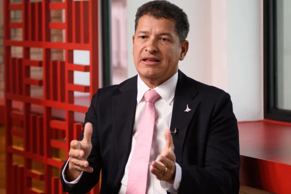 Entrevista com Sandro Avelar, Secretário de Segurança Pública do DF, no estúdio Metrópoles